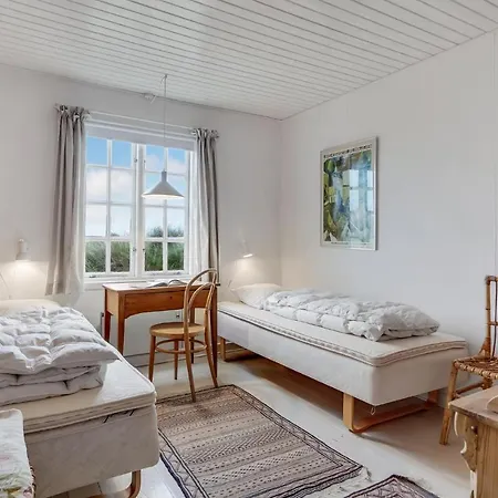 Semesterbostad Beautiful In Romo With Wifi